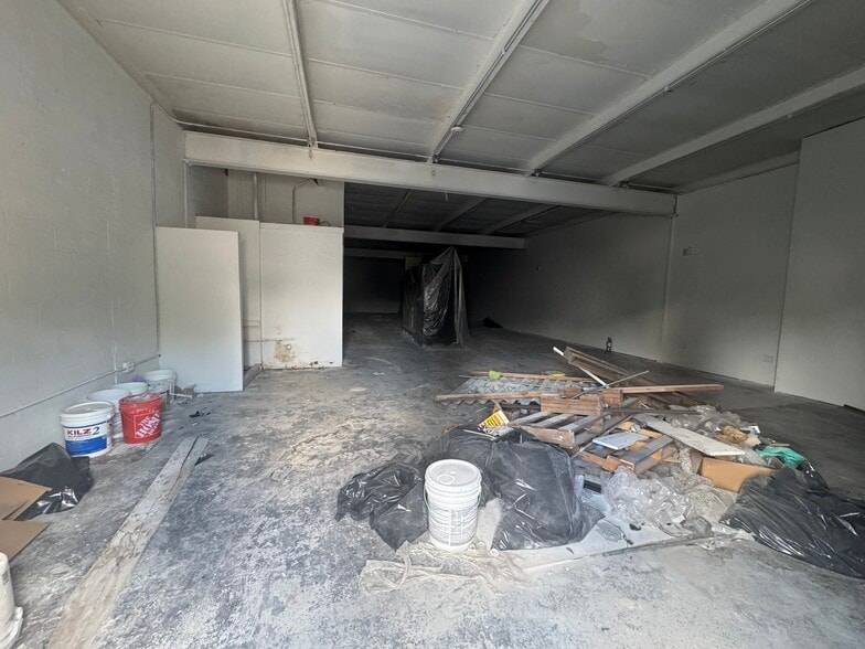 More Photos Of 2775 E 10th Ave, Hialeah Warehouse For Lease