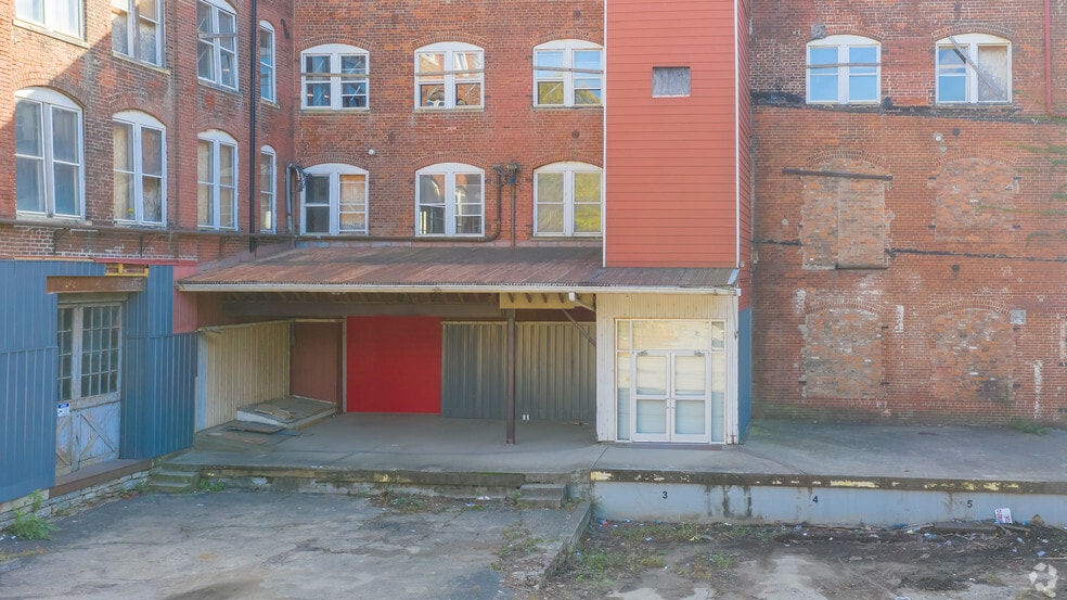 More Photos Of 1275 Budd St, Cincinnati Warehouse For Lease