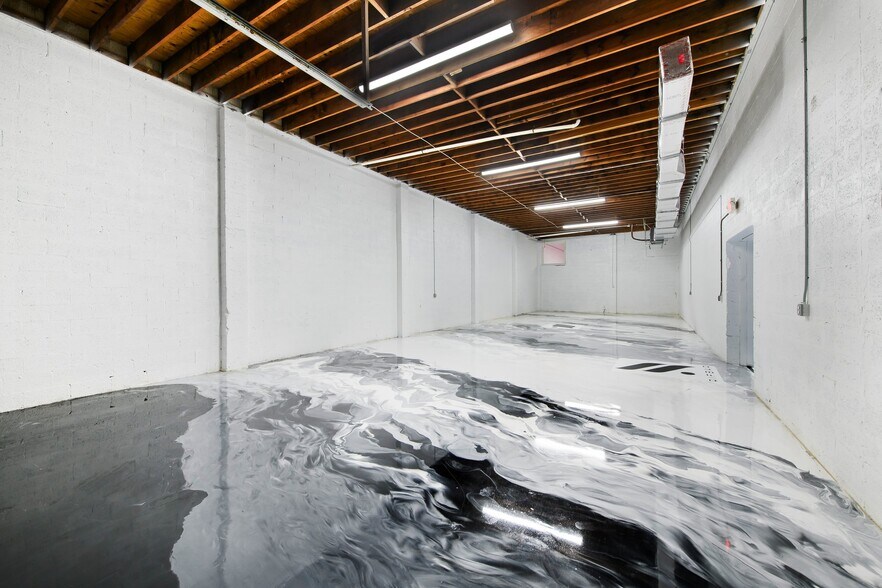More Photos Of 837 NW 8th Ave, Fort Lauderdale Warehouse For Lease