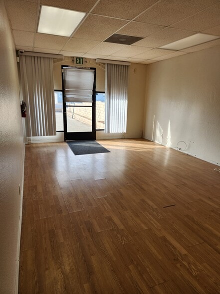 More Photos Of 1619 Cecil Ave, Delano Medical For Lease