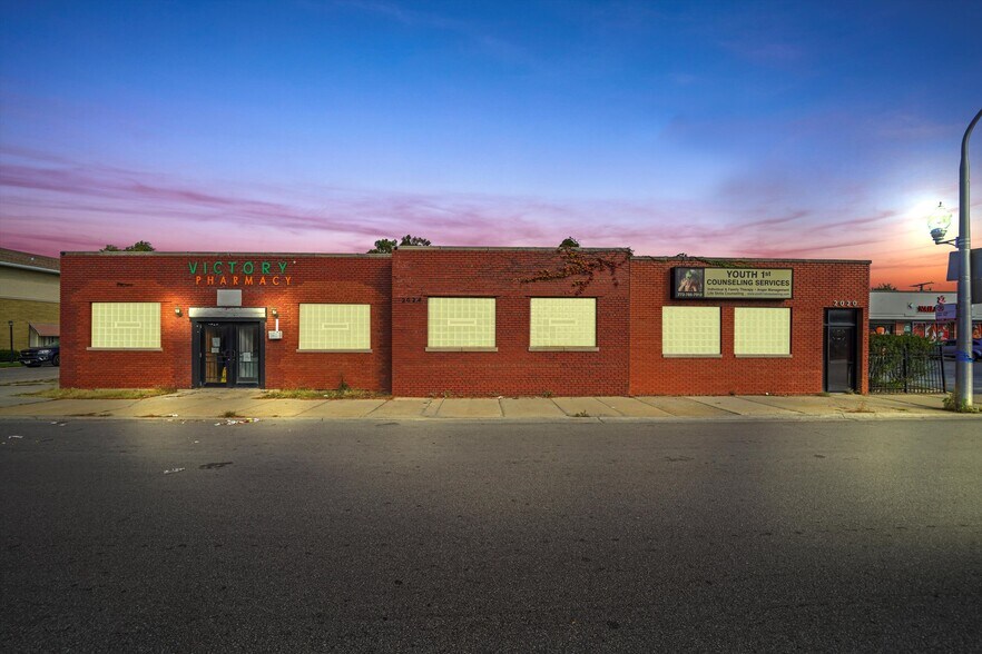 More Photos Of 2024 W 79th St, Chicago Medical For Sale