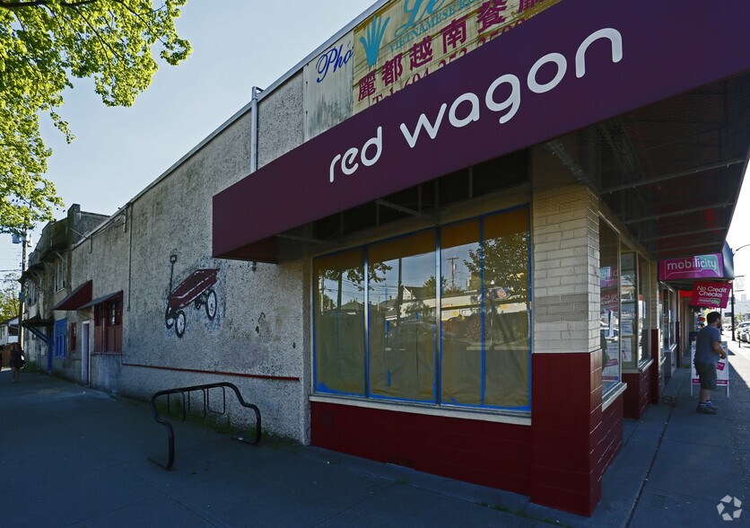 More Photos Of 2292-2296 E Hastings St, Vancouver Storefront For Lease