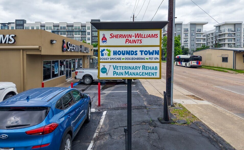 More Photos Of , Houston General Retail For Sale