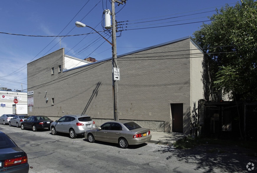 More Photos Of 144-45 156th St, Jamaica Warehouse For Lease