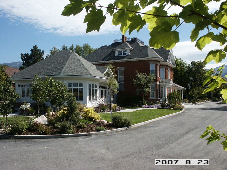 More Photos Of 564 W 400 N, Bountiful Freestanding For Sale