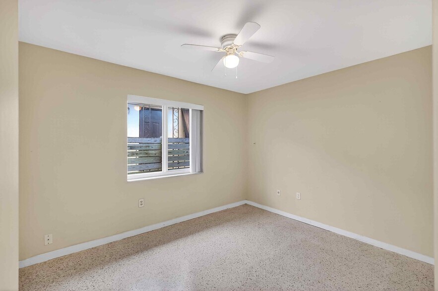 More Photos Of 8640 NE 2nd Ave, El Portal Office Residential For Sale