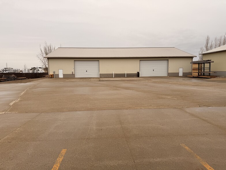 More Photos Of 5936 53rd Ave, Fargo Warehouse For Sale
