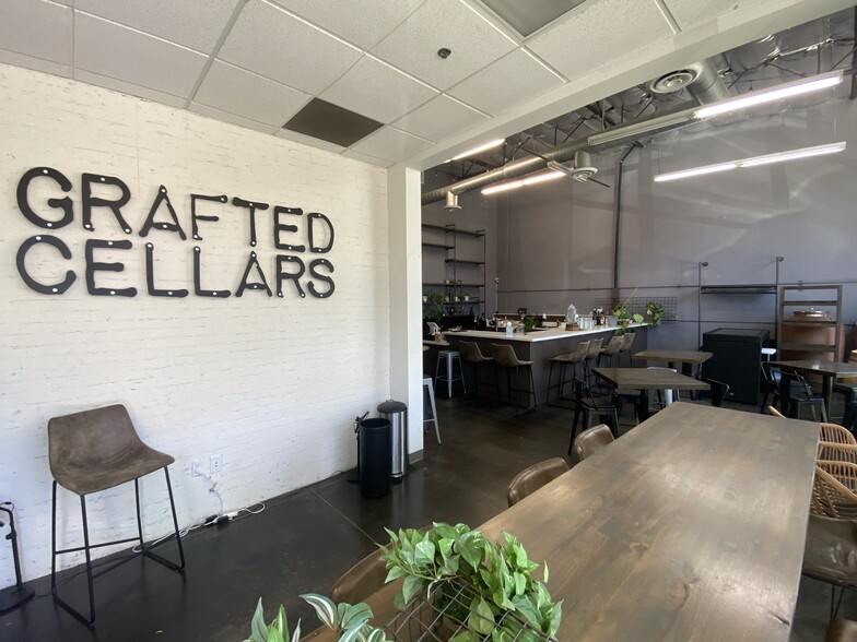 More Photos Of 2379 La Mirada Dr, Vista Warehouse For Lease