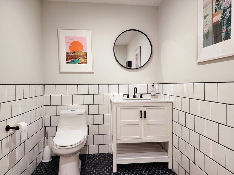 More Photos Of 2709 E Allegheny Ave, Philadelphia Office Residential For Sale