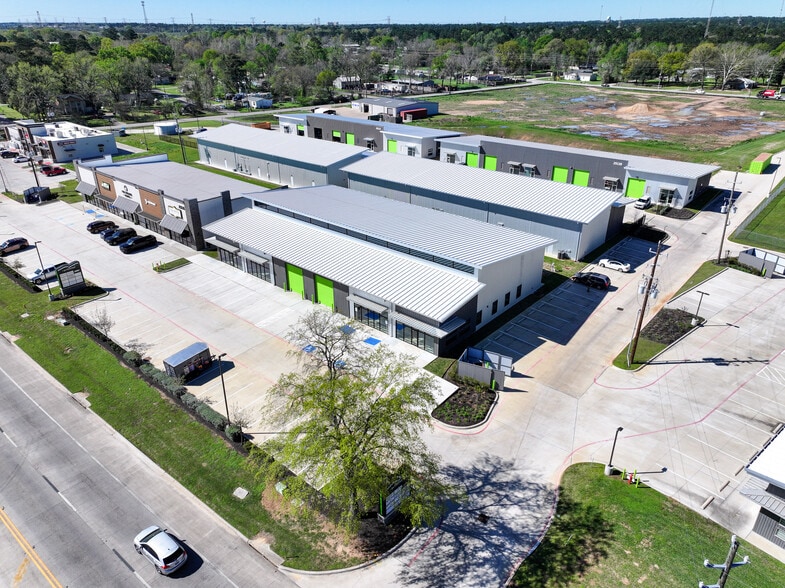 More Photos Of 25115-25155 FM 2978 Rd, Tomball Unknown For Lease