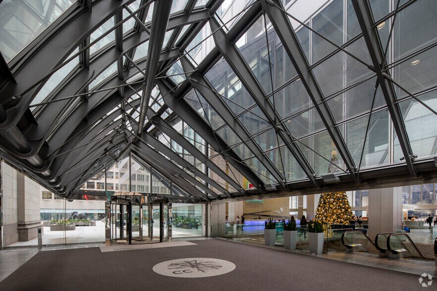 More Photos Of 199 Bay St, Toronto Office For Lease