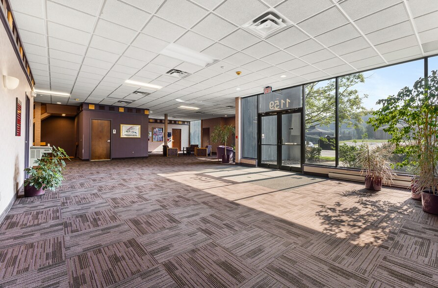 More Photos Of 1173 Pittsford Victor Rd, Pittsford Unknown For Lease