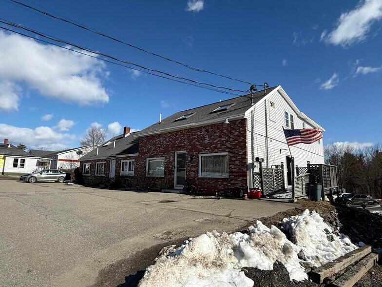 More Photos Of 191 Maine Avenue, Farmingdale Office For Sale