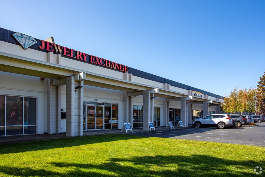 More Photos Of 1260-1290 Oddstad Dr, Redwood City Warehouse For Lease