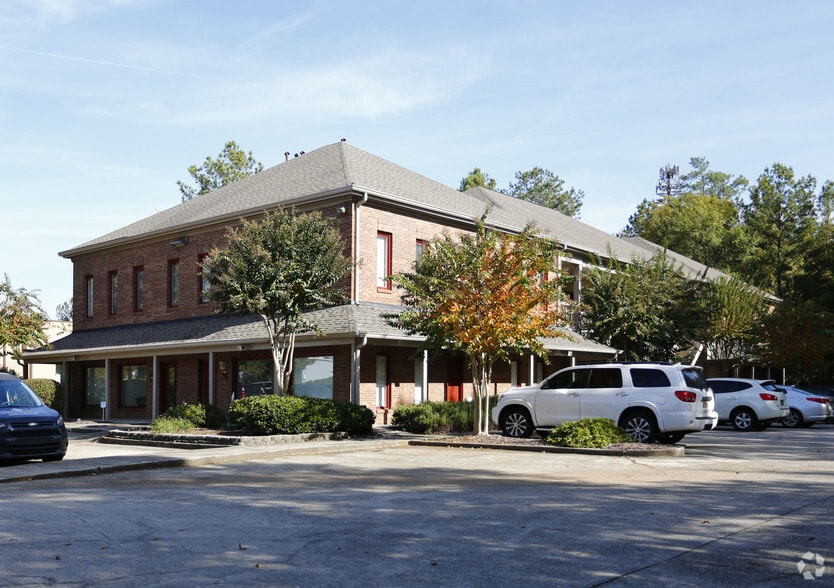 Primary Photo Of 200 Market Pl, Roswell Office Residential For Lease