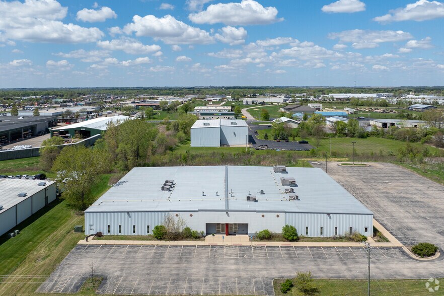 More Photos Of 9628 Forest Hills Rd, Machesney Park Research And Development For Lease