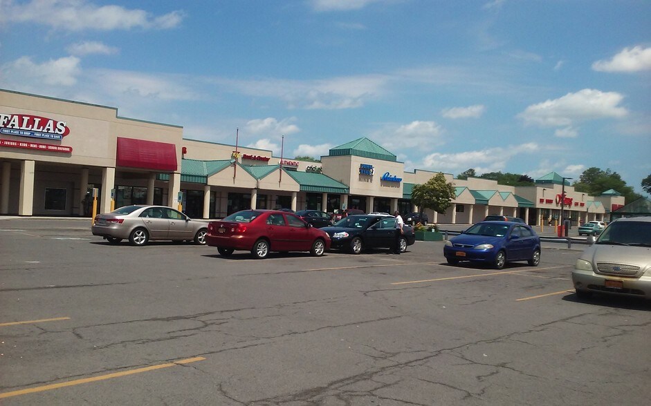 More Photos Of 1802 Teall Ave, Syracuse Unknown For Lease