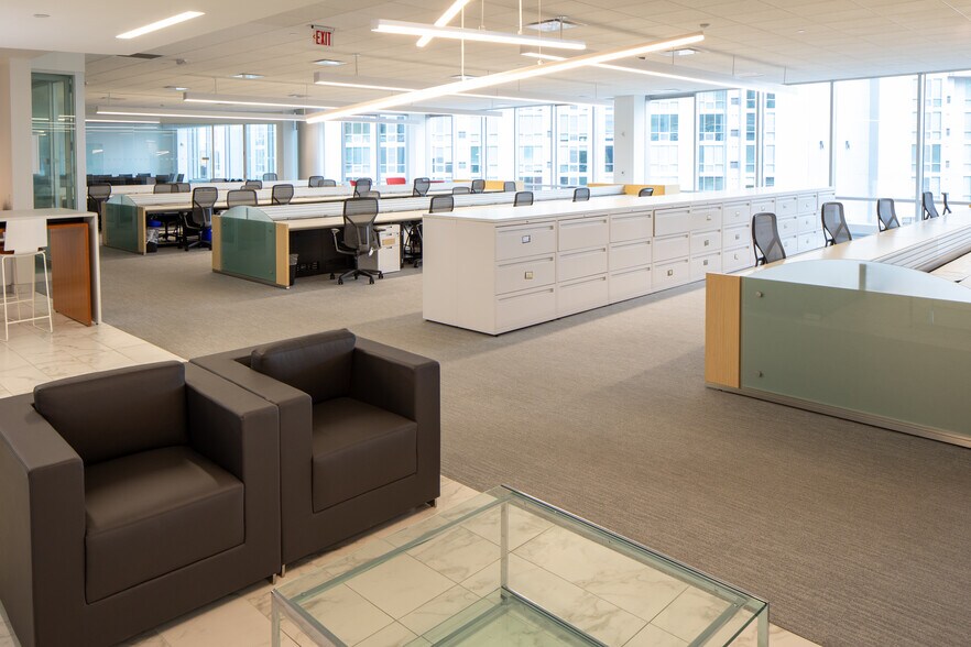 More Photos Of 100 Washington Blvd, Stamford Office For Lease