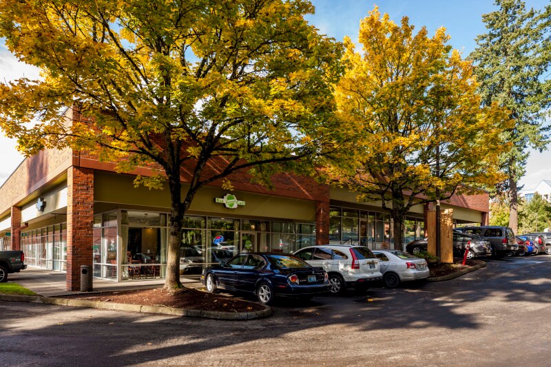 More Photos Of 15088 SW Bangy Rd, Lake Oswego Unknown For Lease