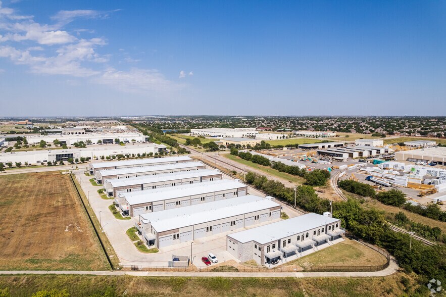 More Photos Of 6767 All Stars Ave, Frisco Showroom For Lease