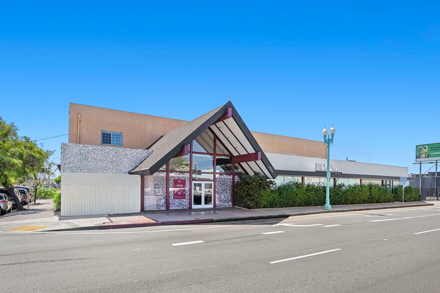 More Photos Of 4265 El Cajon Blvd, San Diego Freestanding For Sale