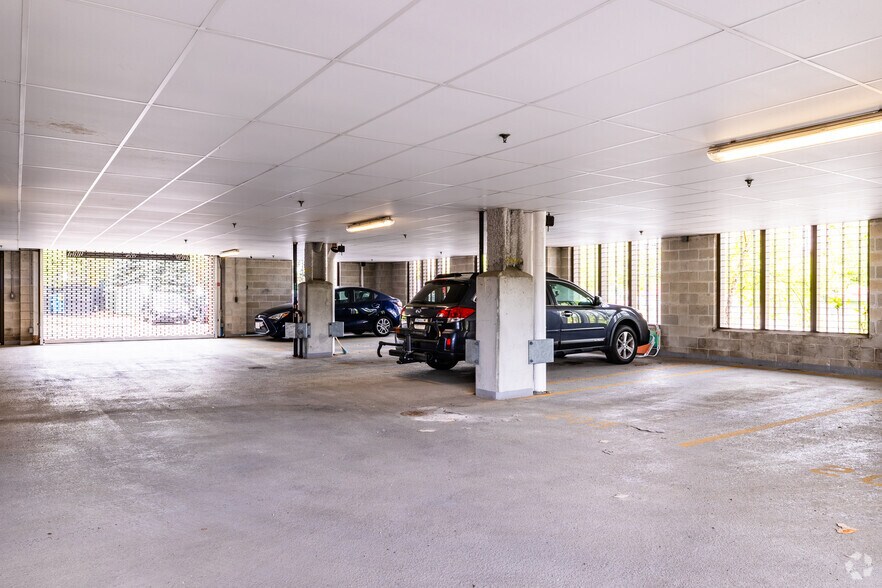 More Photos Of 3607 Washington St, Jamaica Plain Coworking Space