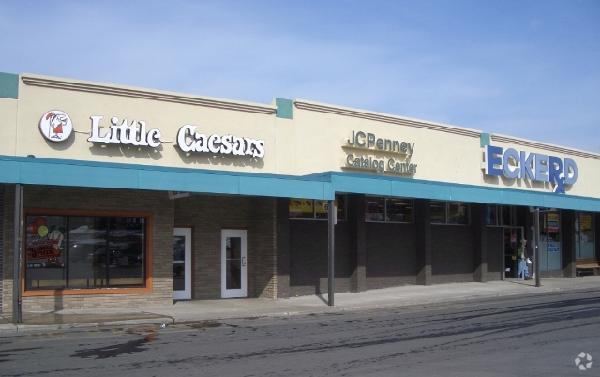 More Photos Of 1324-1424 E Grandview Blvd, Erie Unknown For Lease