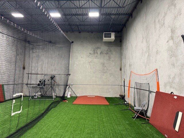 More Photos Of 230 Cutler Dr, North Salt Lake Warehouse For Sale