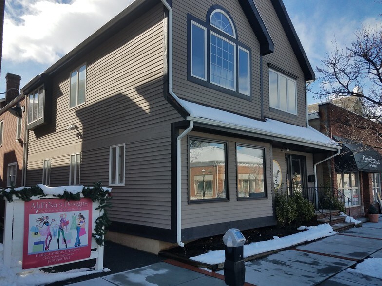 More Photos Of 463 Main St, Metuchen Storefront Retail Office For Lease