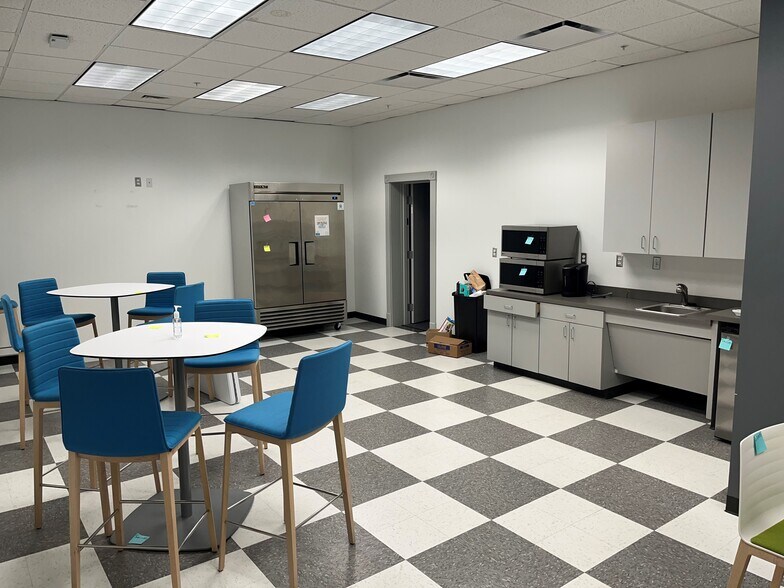 More Photos Of 150 Venture Dr, College Station Office For Lease