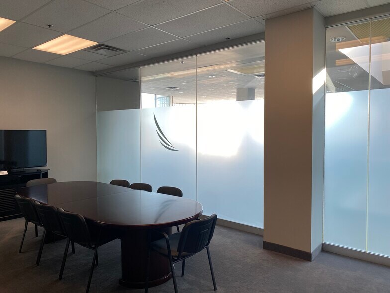 More Photos Of 3445 Winton Pl, Rochester Showroom For Lease