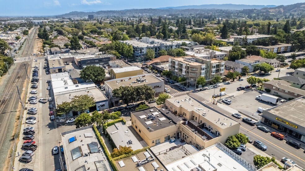 More Photos Of 629-639 S B St, San Mateo Storefront For Lease