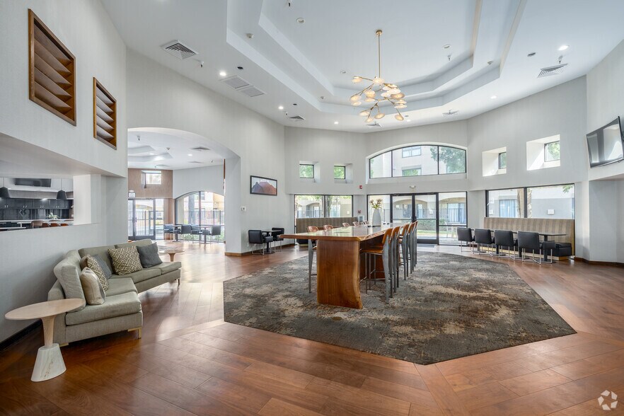 More Photos Of 11260 Point East Dr, Rancho Cordova Apartments For Sale