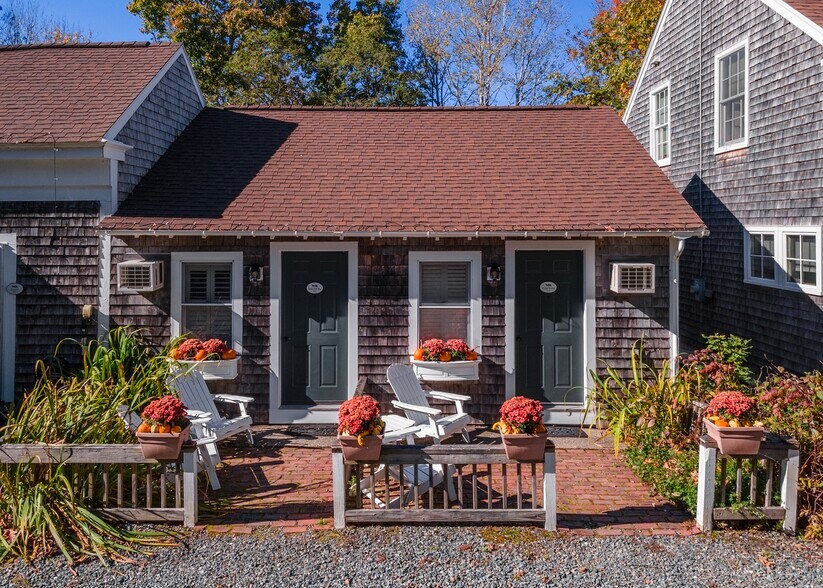 More Photos Of 715 State Highway 3, Bar Harbor Hospitality For Sale