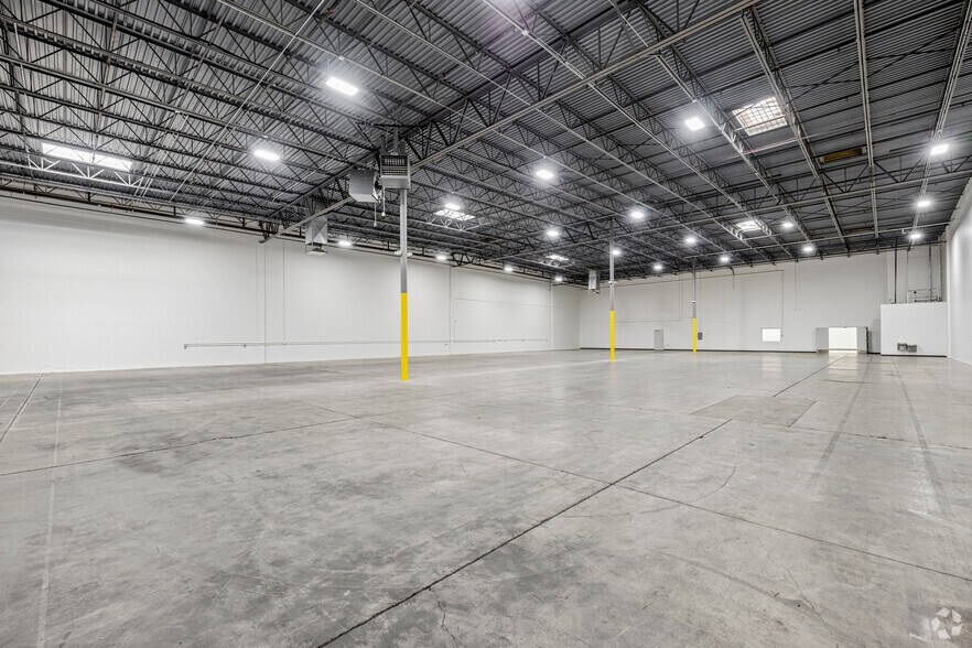 More Photos Of 420 A Pan American Dr, El Paso Unknown For Lease