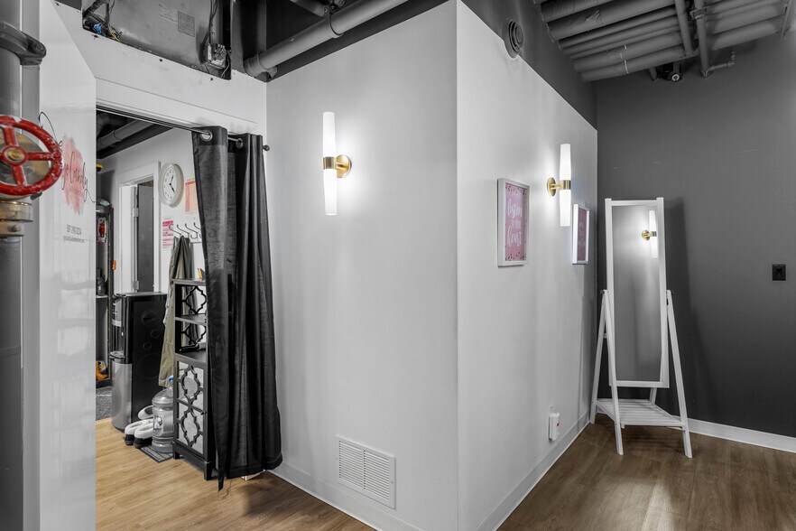 More Photos Of St Thomas St, St. Albert Apartments For Sale