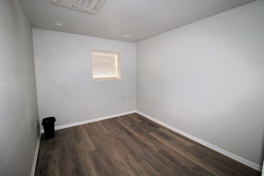 More Photos Of 5900 County Road 1142, Midland Warehouse For Sale