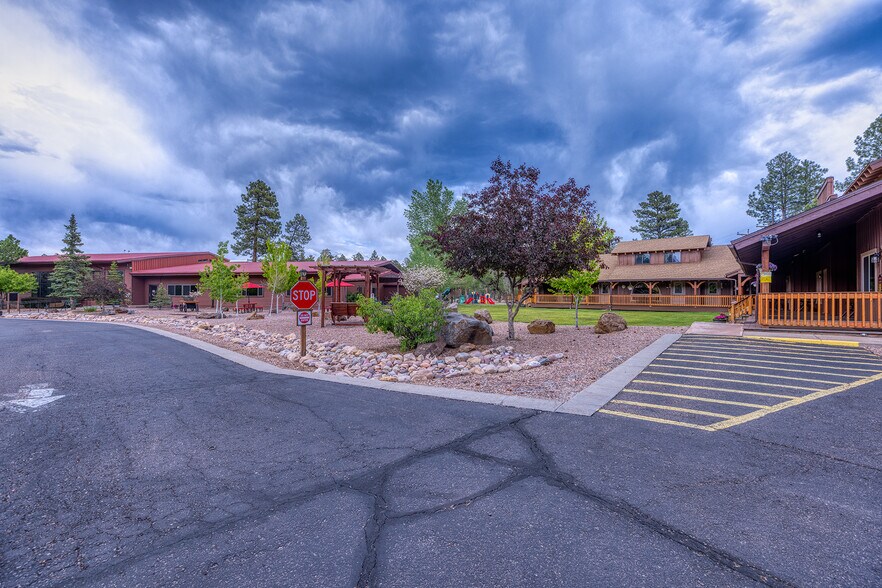More Photos Of 5829 Buck Springs Rd, Pinetop Hotel For Sale
