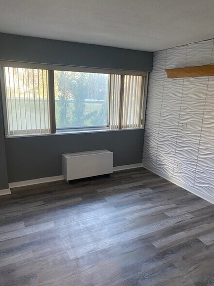 More Photos Of 2059 Huntington Ave, Alexandria Apartments For Lease