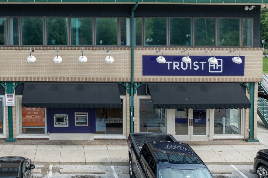 More Photos Of 510-600 E Belvedere Ave, Baltimore Unknown For Lease