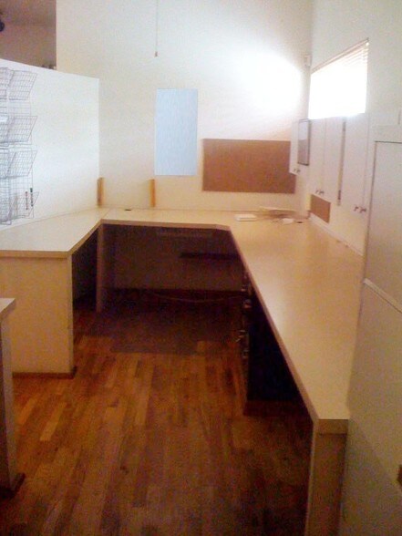 More Photos Of 2059 W Grand Ave, Chicago Loft Creative Space For Lease