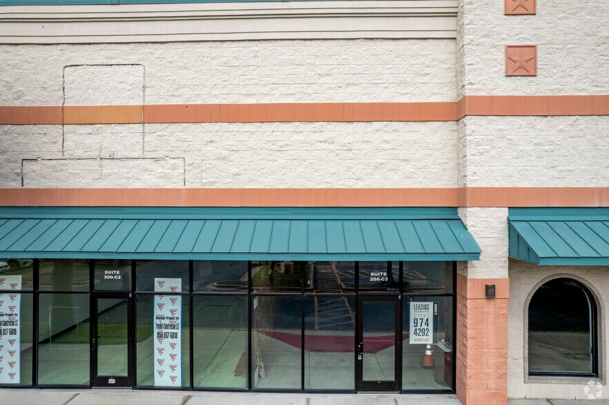 More Photos Of 3000 Pablo Kisel Blvd, Brownsville Unknown For Lease