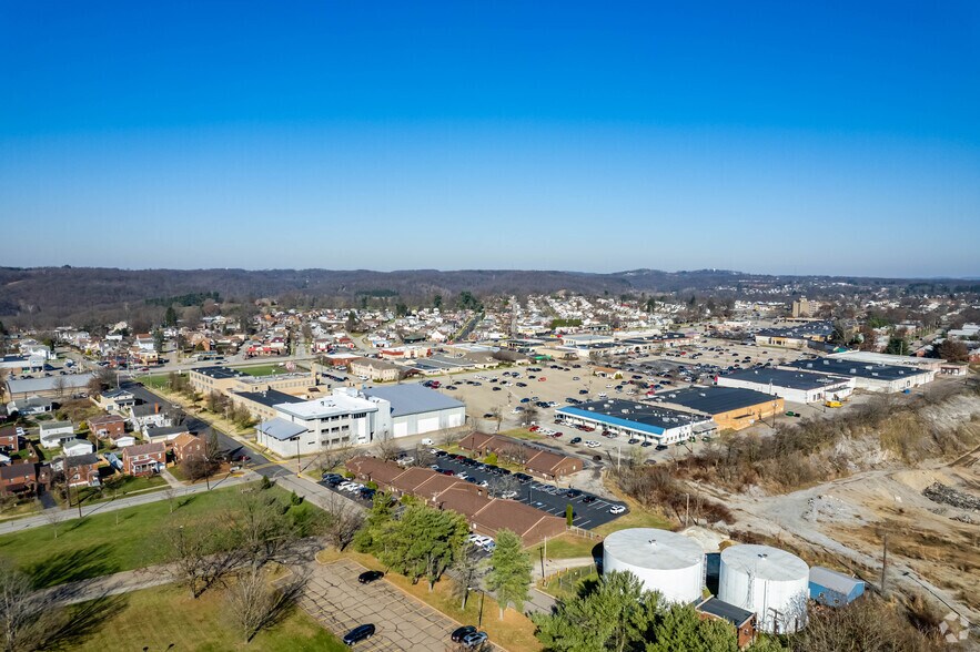 More Photos Of 1600 Pacific Ave, Natrona Heights Unknown For Lease