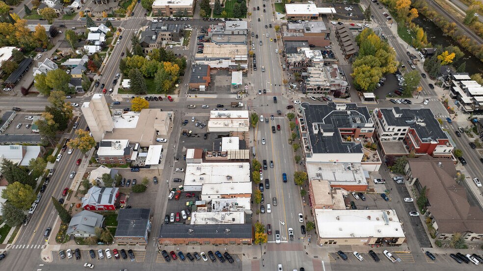 More Photos Of 720 Lincoln Ave, Steamboat Springs Restaurant For Sale