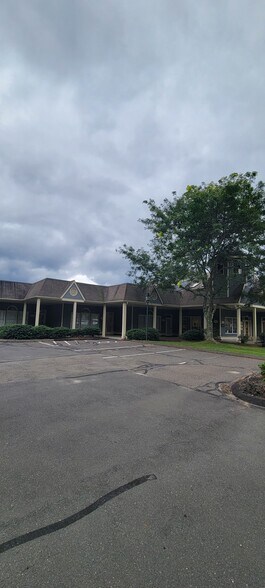 More Photos Of 188 Main St, Monroe Office For Lease