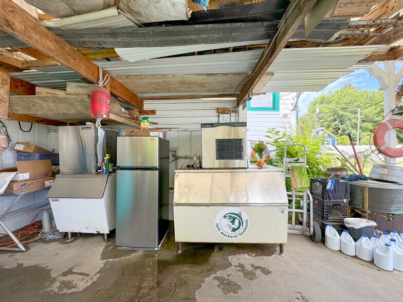 More Photos Of 16672 Frontier st, Clallam Bay Specialty For Sale