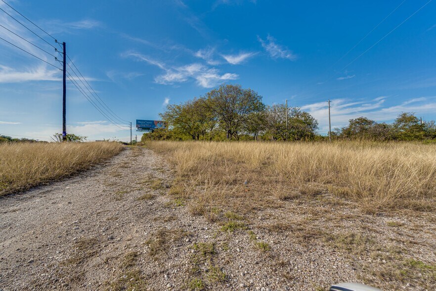 More Photos Of 2875 Hwy 287, Midlothian Land For Sale