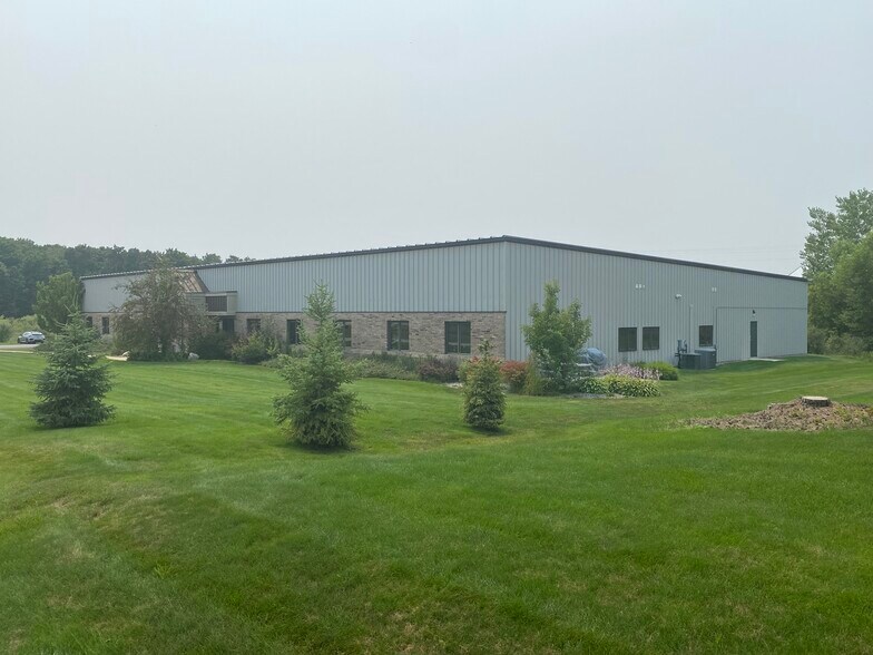 More Photos Of 5835 Shugart Ln, Traverse City Manufacturing For Lease
