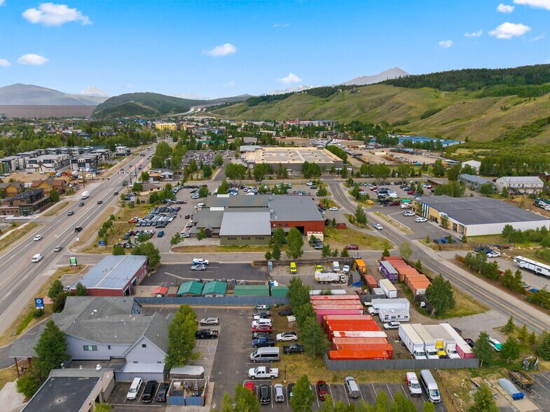 More Photos Of 120 9th St, Silverthorne General Retail For Sale
