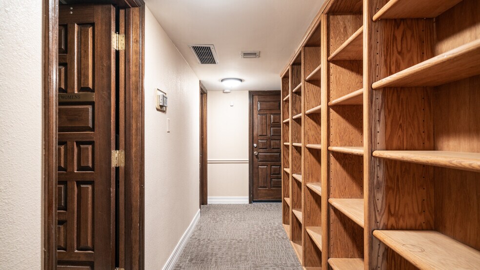 More Photos Of 2530 S Rural Rd, Tempe Office Residential For Lease